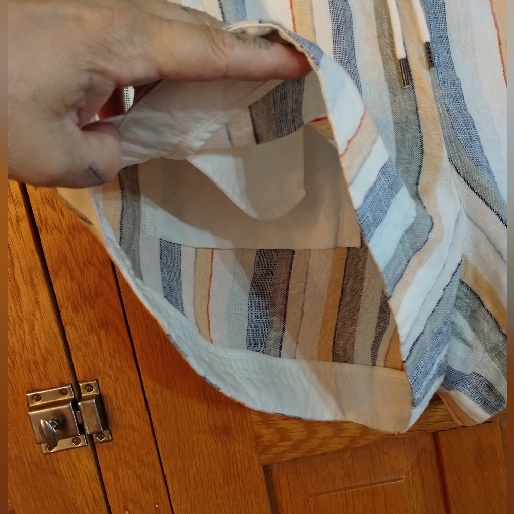 Athleta Linen Striped Pull-On Drawstring Shorts - Picture 10 of 13